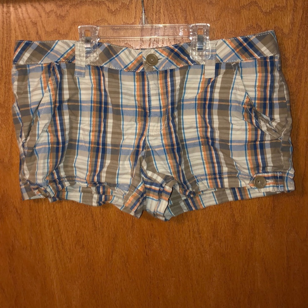 Brown plaid short shorts
